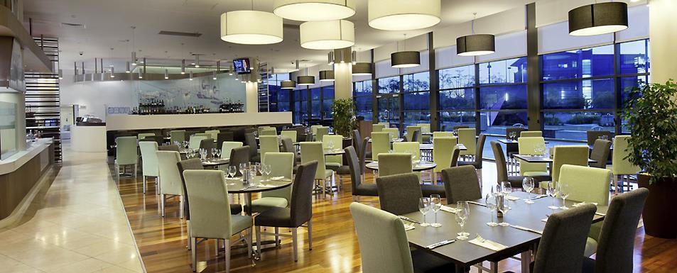 Novotel Brisbane Airport Ресторант снимка